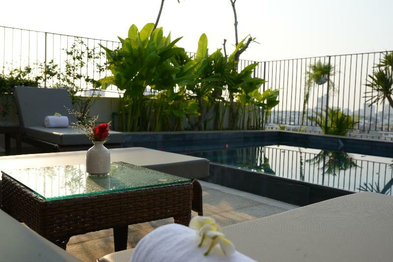 Moon Hotel And Apartment Da Nang Exterior foto