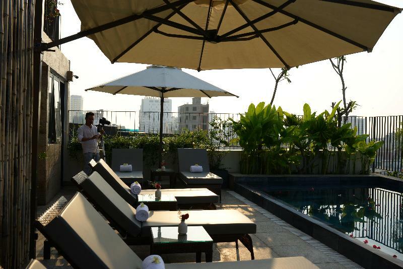 Moon Hotel And Apartment Da Nang Exterior foto